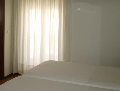 Hotel Tic Tac Braganca Bilik gambar